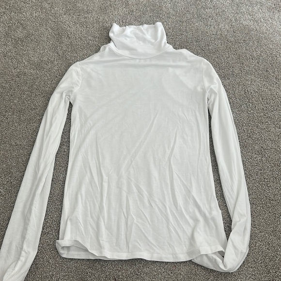 white turtleneck - Picture 1 of 1